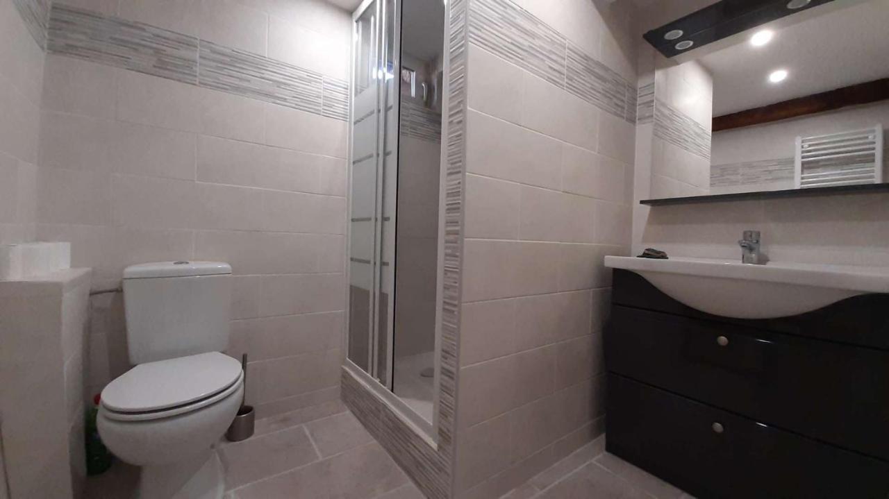 3 Pieces Neuf 65 M² Daire Rigaud Dış mekan fotoğraf